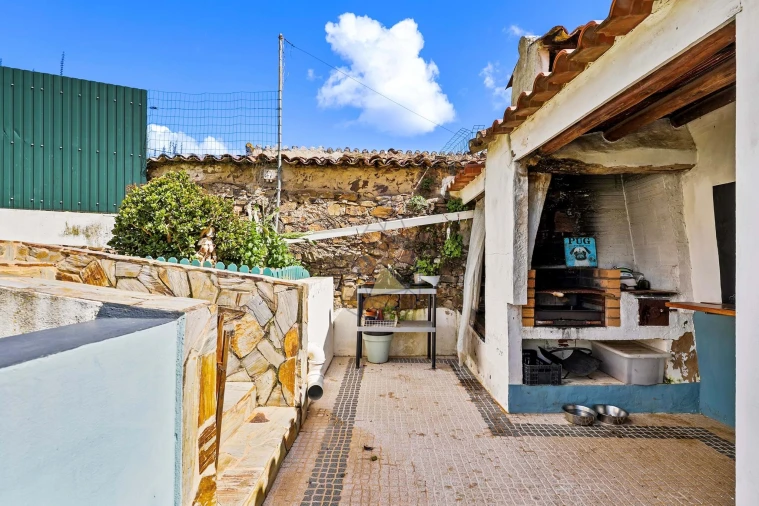 Moradia T3 para Venda em São Bartolomeu de Messines Foto 11