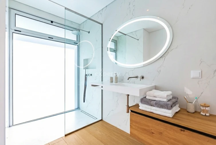 Moradia T3 para Venda em Paul do Mar Foto 32