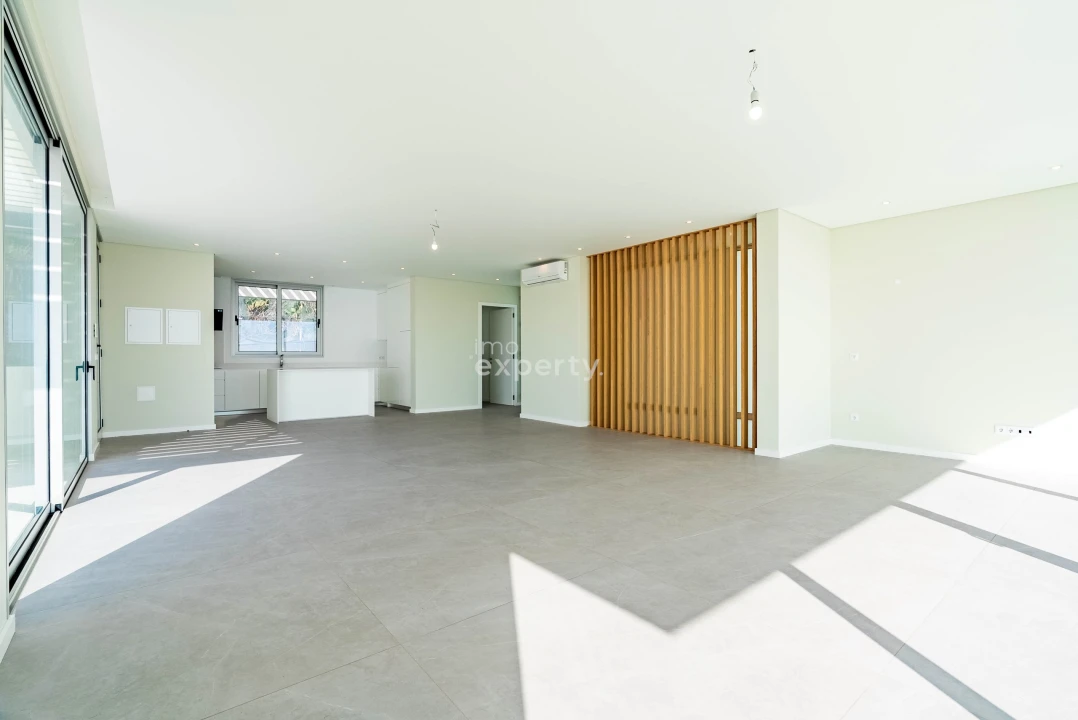 Moradia T3 para Venda em Paul do Mar Foto 15