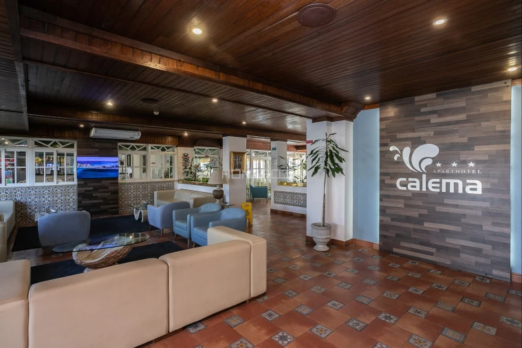 Apartamento T1 para Venda em Monte Gordo Foto 3