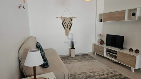 Apartamento T1 para Arrendamento em Foz do Arelho