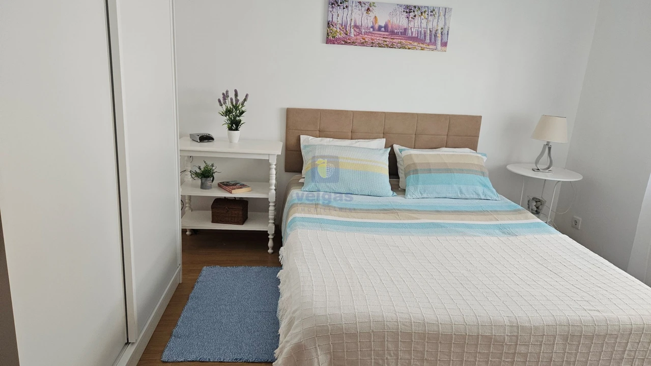 Apartamento T1 para Arrendamento em Foz do Arelho Foto 9