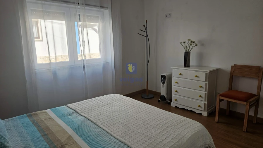 Apartamento T1 para Arrendamento em Foz do Arelho Foto 10