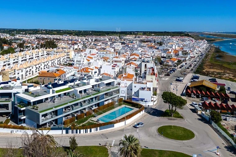 Apartamento T2 para Venda em Conceição e Cabanas de Tavira Foto 24