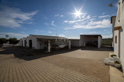 Quinta T12 para Venda em Malagueira e Horta das Figueiras