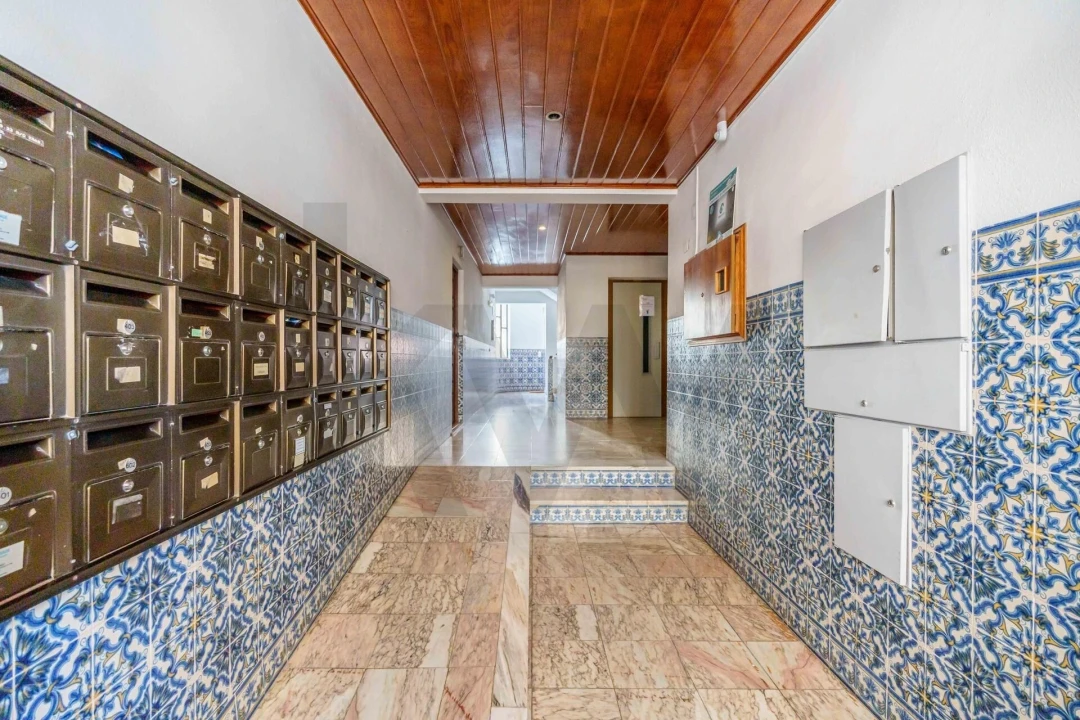 Apartamento T1 para Venda em Armação de Pera Foto 40