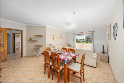 Apartamento T3 para Venda em Guia