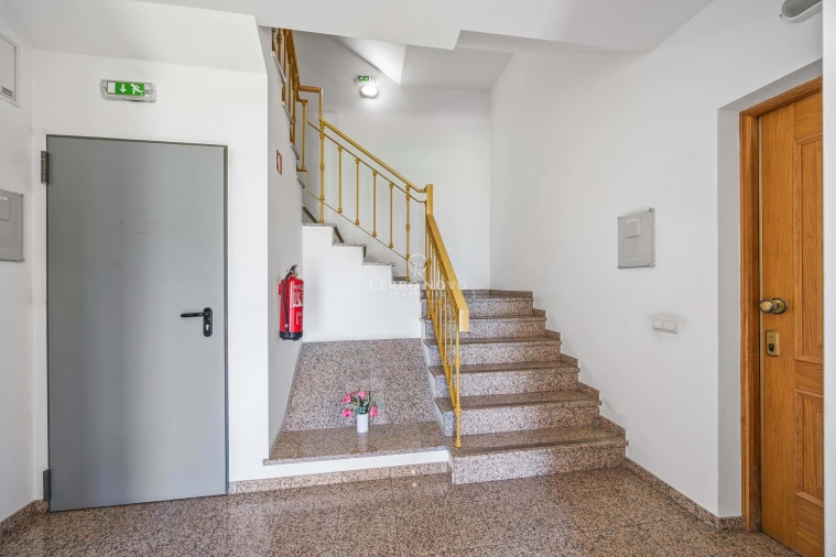 Apartamento T3 para Venda em Guia Foto 22