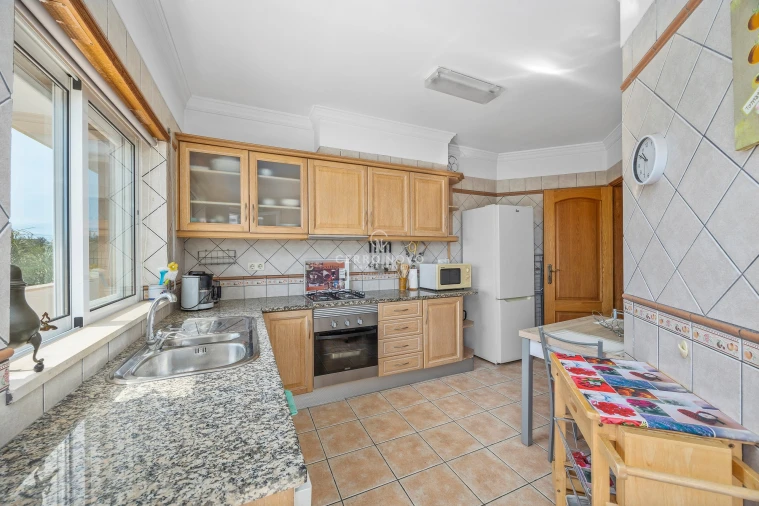 Apartamento T3 para Venda em Guia Foto 6