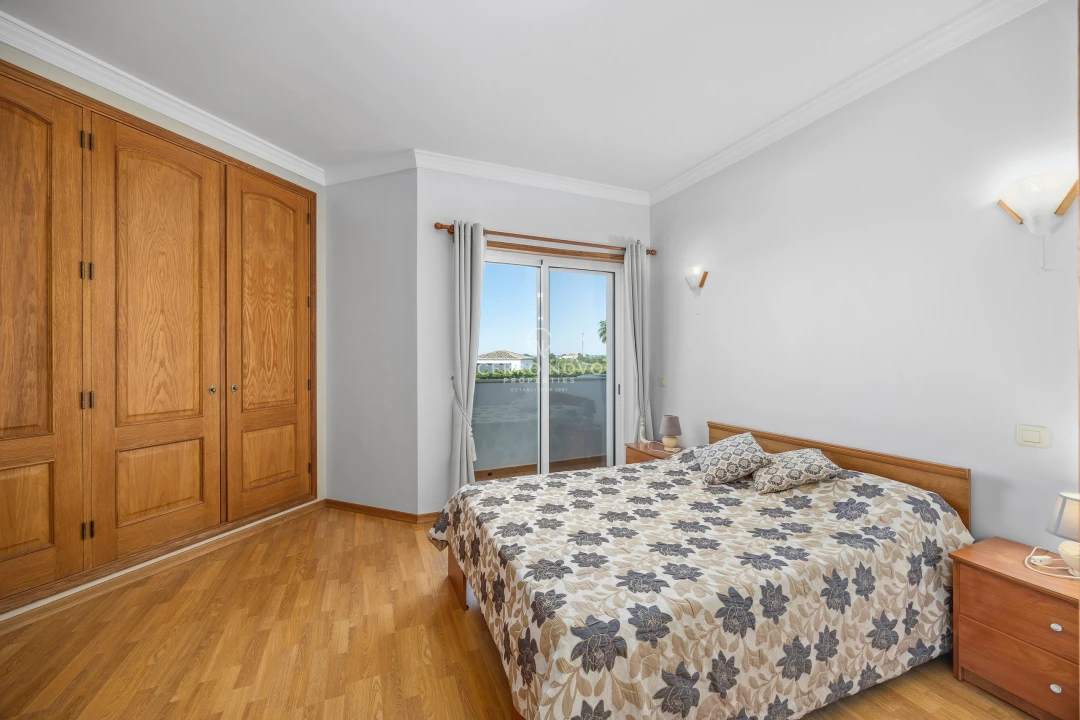 Apartamento T3 para Venda em Guia Foto 2