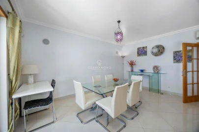 Apartamento T4 para Venda em Guia