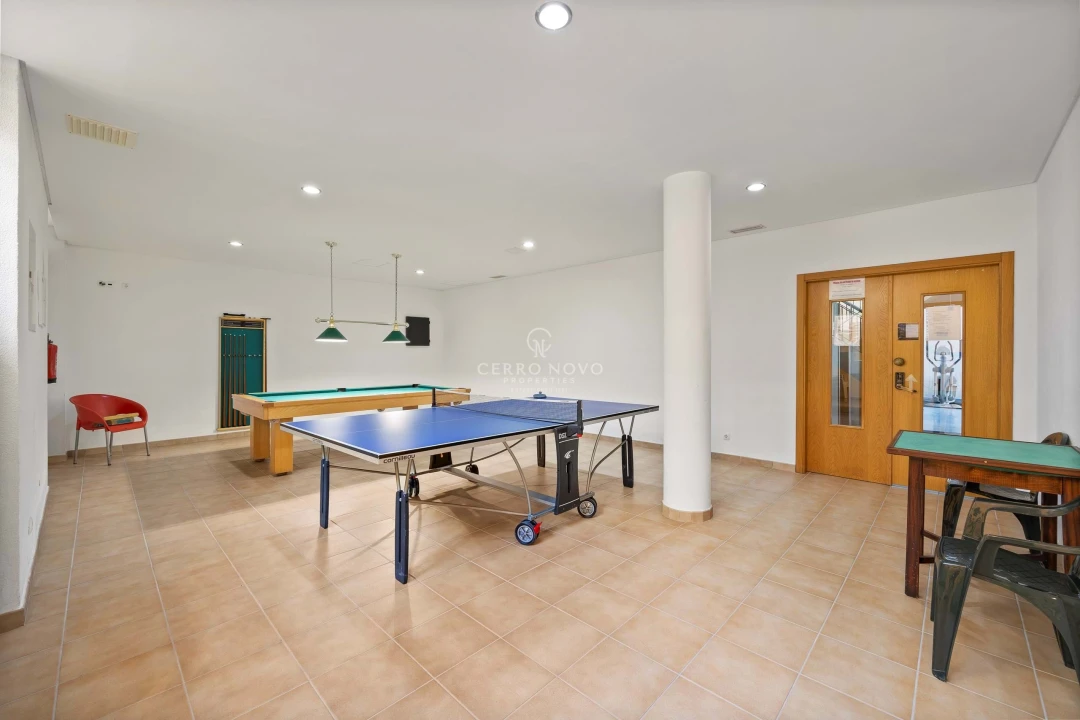 Apartamento T4 para Venda em Guia Foto 37