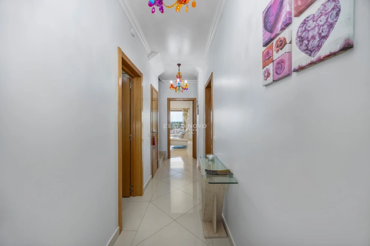 Apartamento T4 para Venda em Guia Foto 23