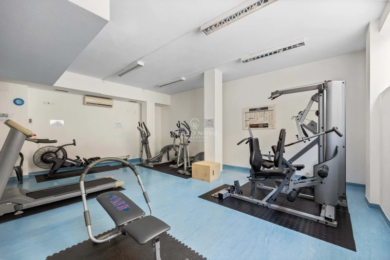 Apartamento T4 para Venda em Guia Foto 39