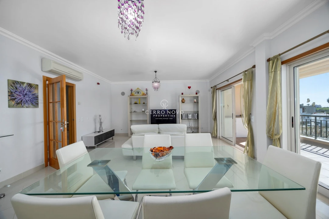 Apartamento T4 para Venda em Guia Foto 28