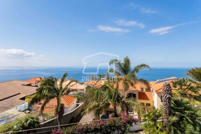 Moradia T5 para Venda em São Martinho