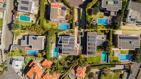 Moradia T5 para Venda em São Martinho