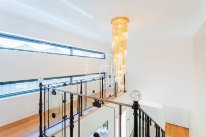 Moradia T5 para Venda em São Martinho