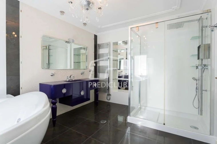 Moradia T5 para Venda em São Martinho Foto 39