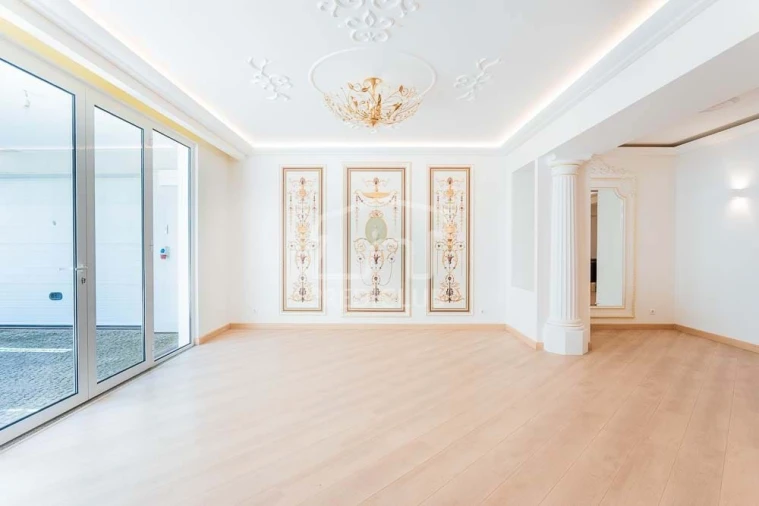 Moradia T5 para Venda em São Martinho Foto 58