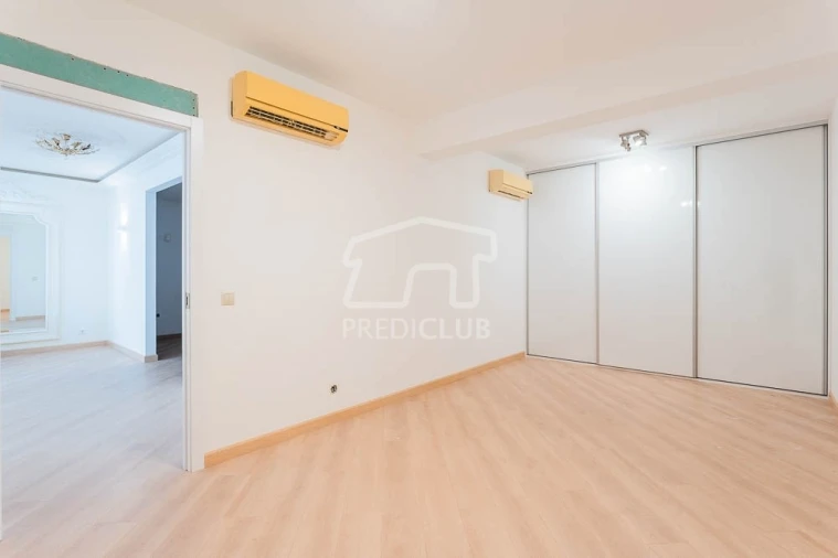 Moradia T5 para Venda em São Martinho Foto 62