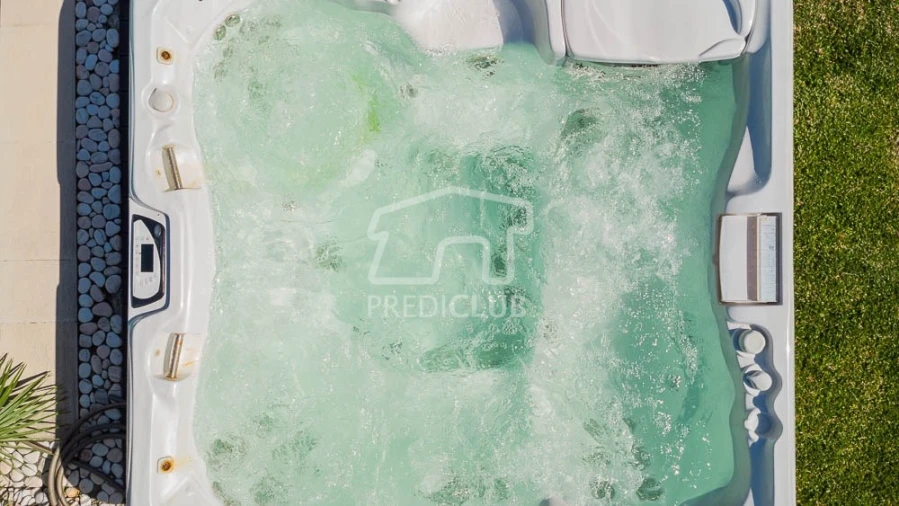 Moradia T5 para Venda em São Martinho Foto 10