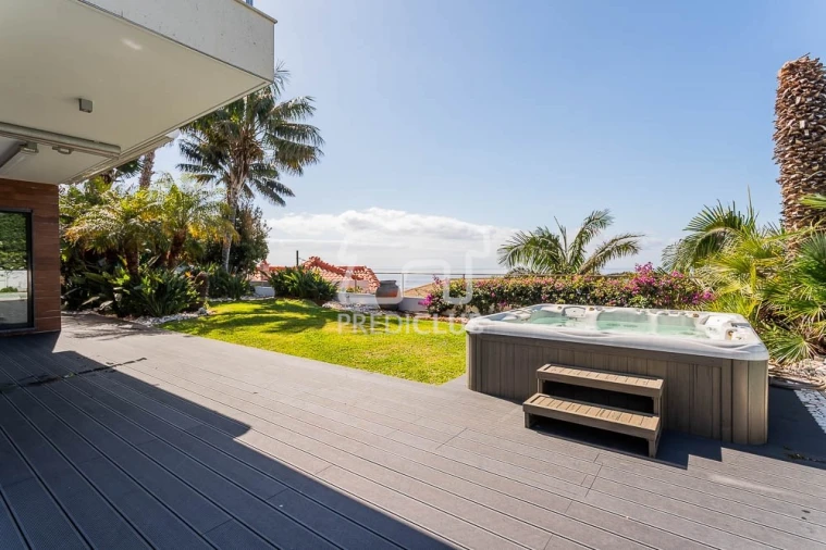 Moradia T5 para Venda em São Martinho Foto 15