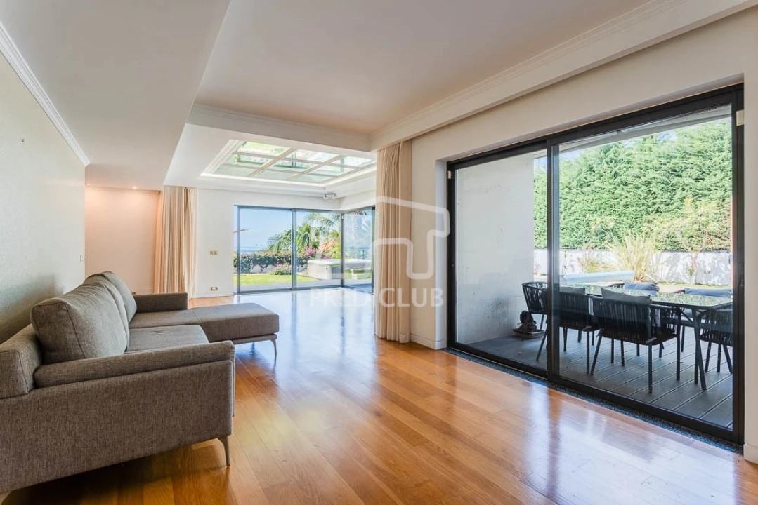 Moradia T5 para Venda em São Martinho Foto 47