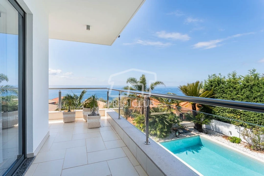 Moradia T5 para Venda em São Martinho Foto 42