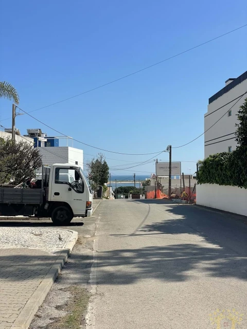 Moradia T3 para Venda em Olhão