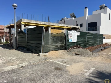 Moradia T3 para Venda em Olhão