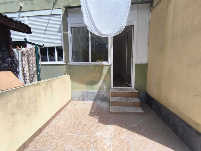 Apartamento T2 para Venda em Algueirão-Mem Martins Foto 21