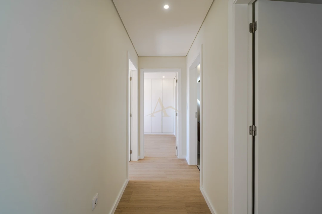 Apartamento T3 para Venda em Santa Marinha Foto 25