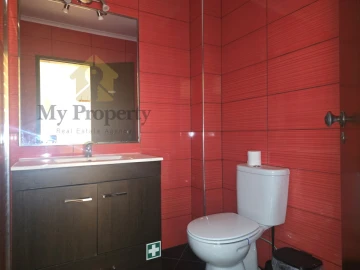 Apartamento T1 para Venda em Albufeira e Olhos de Água