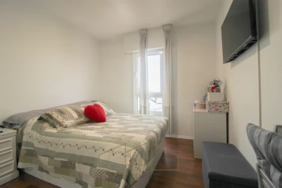 Apartamento T3 para Venda em Laranjeiro e Feijó