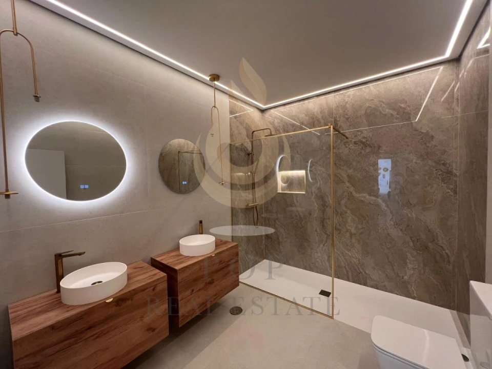 Moradia T4 para Venda em São Brás de Alportel Foto 18