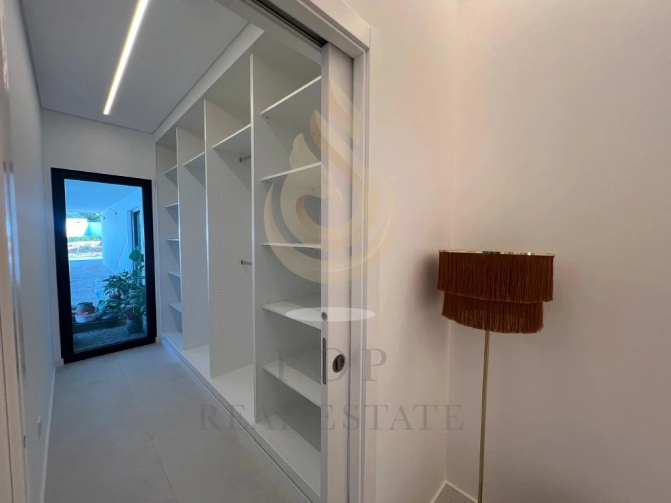 Moradia T4 para Venda em São Brás de Alportel Foto 24