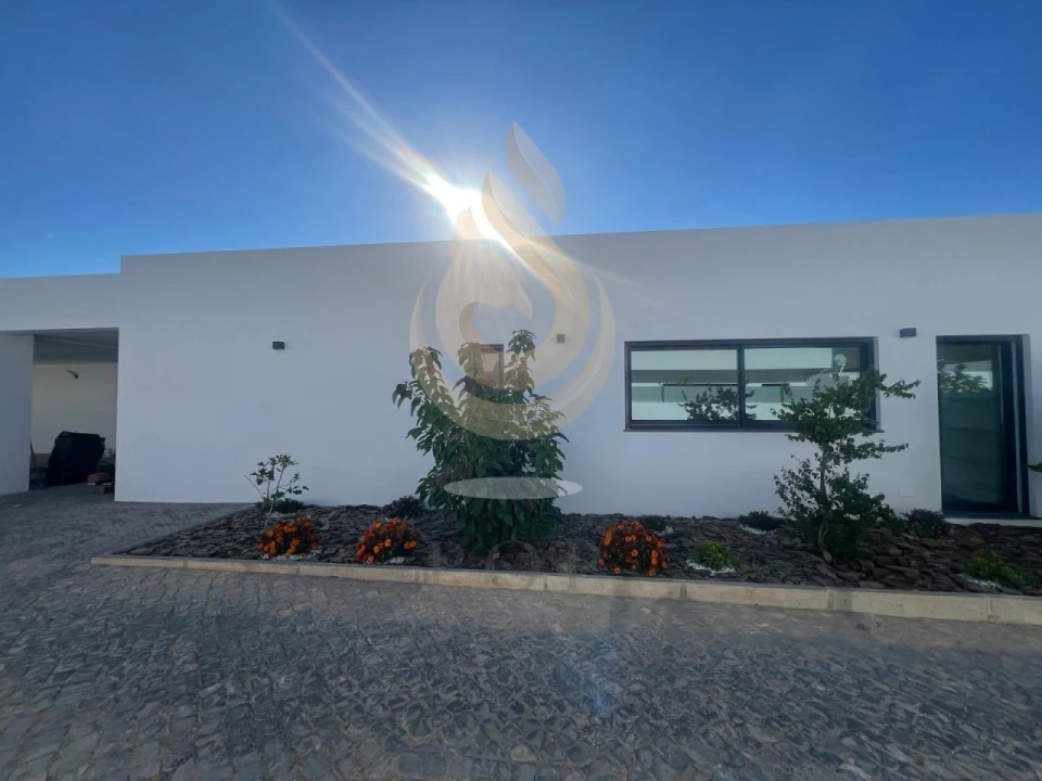 Moradia T4 para Venda em São Brás de Alportel Foto 25