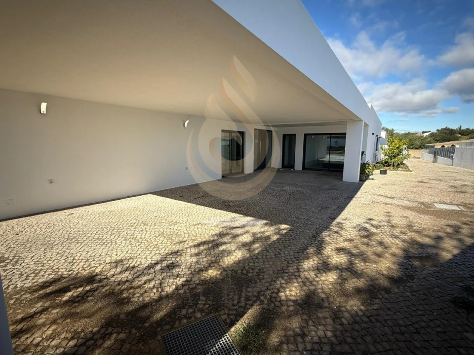 Moradia T4 para Venda em São Brás de Alportel Foto 30