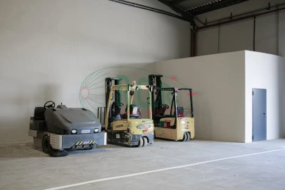 Armazém para Arrendamento em Fânzeres e São Pedro da Cova