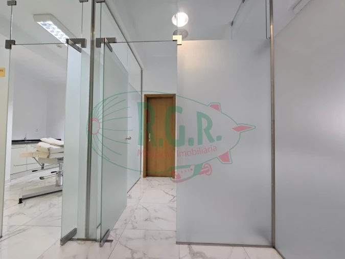 Negócio para Arrendamento em Gondomar (São Cosme), Valbom e Jovim Foto 19