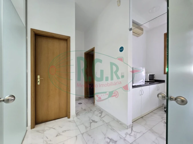 Negócio para Arrendamento em Gondomar (São Cosme), Valbom e Jovim Foto 22