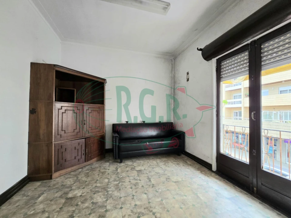 Moradia T5 para Venda em Gondomar (São Cosme), Valbom e Jovim Foto 9