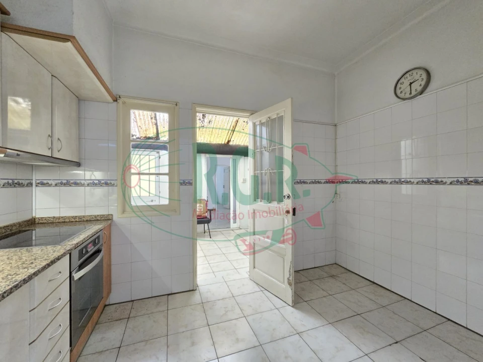 Moradia T5 para Venda em Gondomar (São Cosme), Valbom e Jovim Foto 14