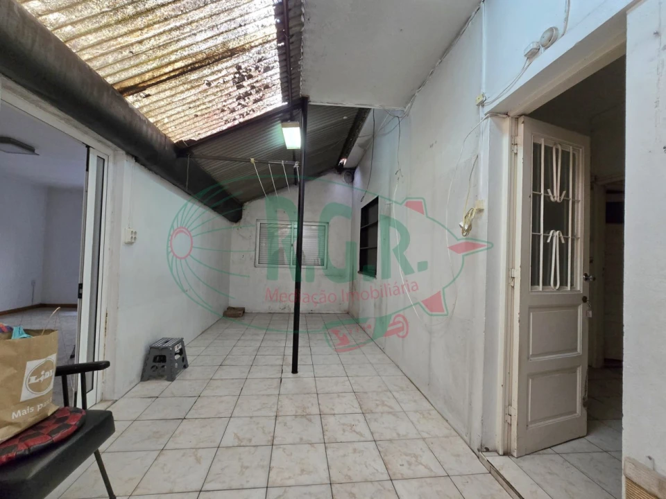 Moradia T5 para Venda em Gondomar (São Cosme), Valbom e Jovim Foto 16