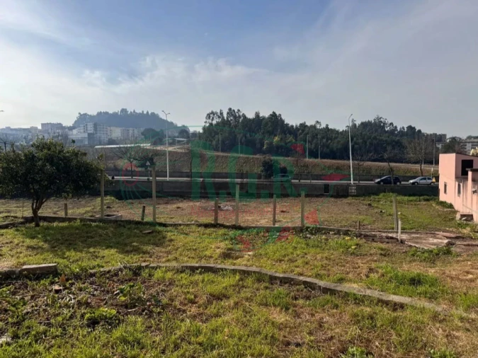 Terreno para Venda em Gondomar (São Cosme), Valbom e Jovim Foto 3