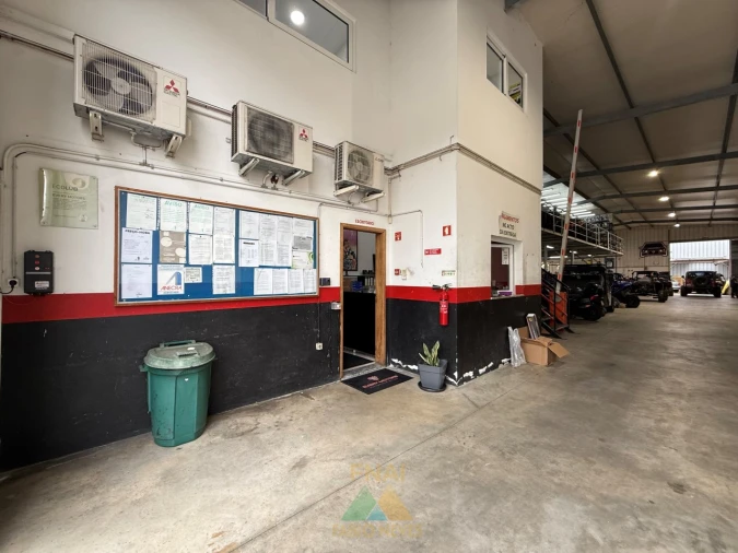 Armazém para Venda em Ponte da Barca, V.N. Muía, Paço Vedro Magalhães Foto 7