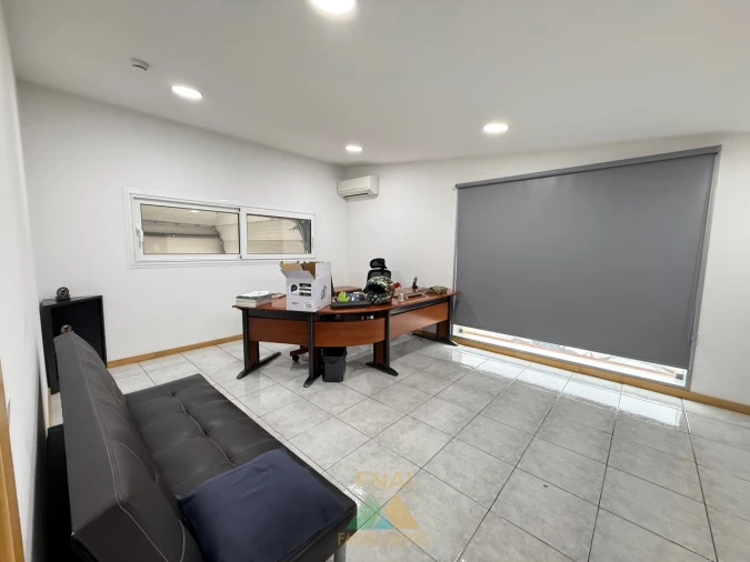 Armazém para Venda em Ponte da Barca, V.N. Muía, Paço Vedro Magalhães Foto 19