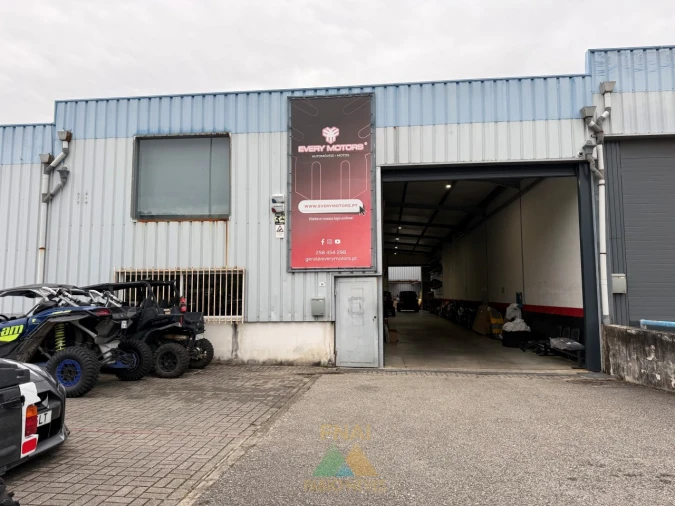 Armazém para Venda em Ponte da Barca, V.N. Muía, Paço Vedro Magalhães Foto 26