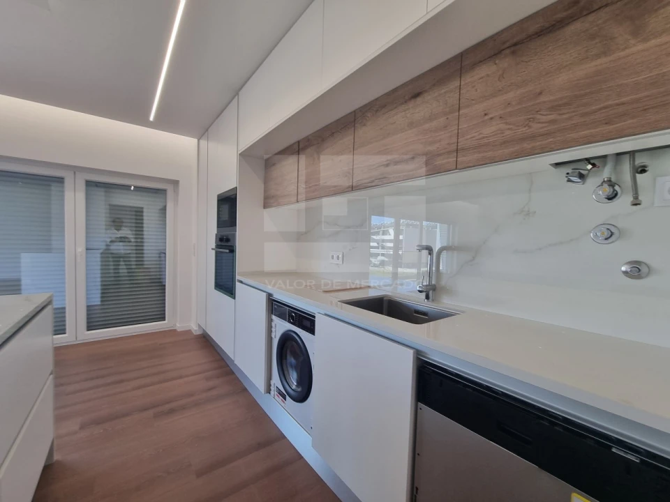 Apartamento T3 para Venda em Montijo e Afonsoeiro Foto 27